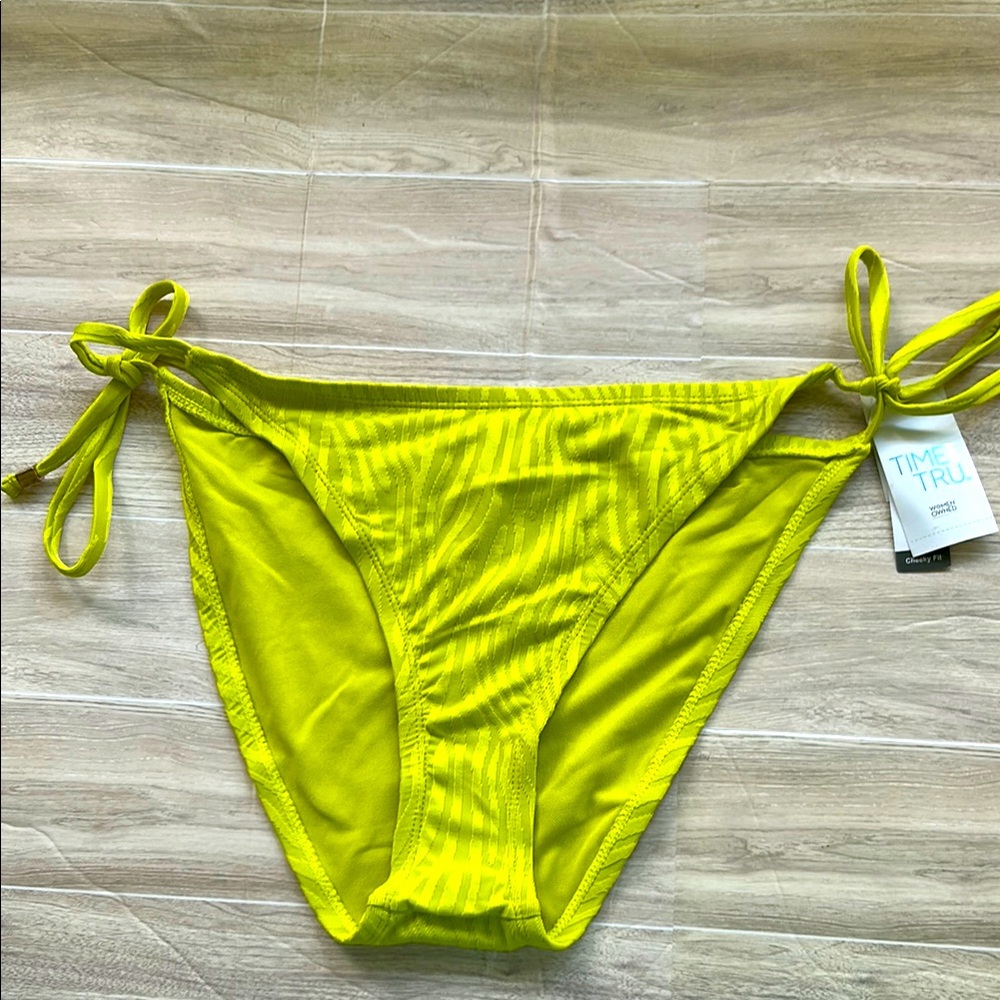 Time and Tru Green Bikini Bottom Cheeky Low Rise Fit Size XL